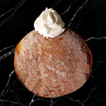 生クリームドーナツ|川口市でドーナツ・アサイーボウルのデリバリー・テイクアウトなら黒墨商店