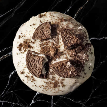 ホワイトチョコクッキー生ドーナツ|川口市でドーナツ・アサイーボウルのデリバリー・テイクアウトなら黒墨商店